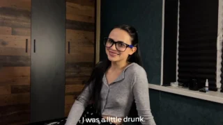 Я новая девушка твоего друга, но и тебе отсосу 😉 (Да, я шл*ха)