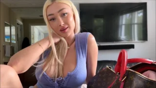 Ты меня голую уже видел 👀 Ну, признавайся, засадил бы? 😉